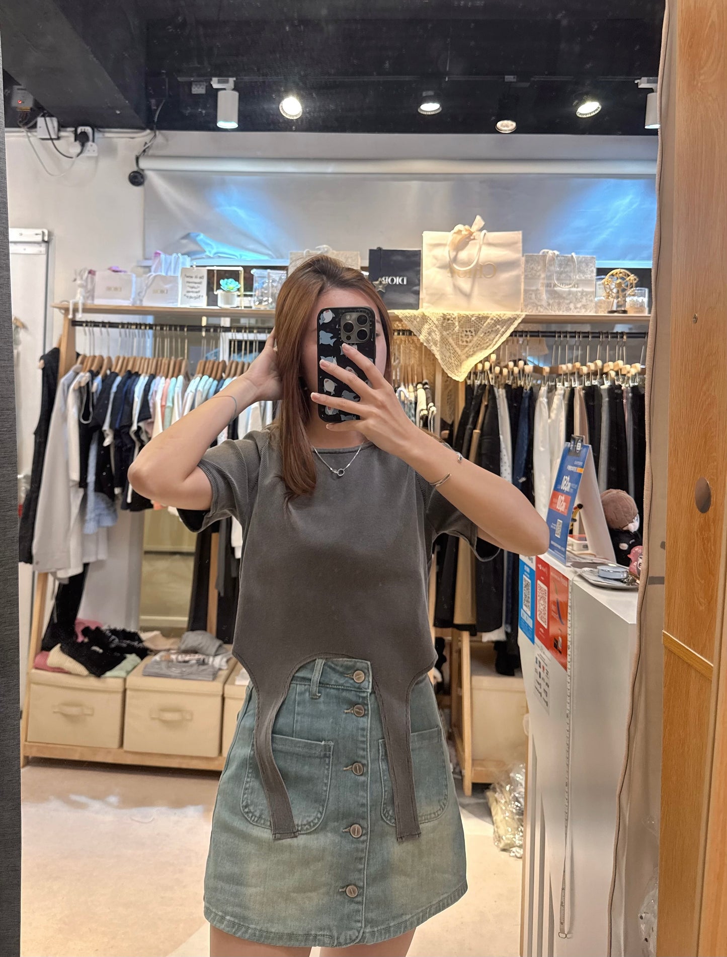 🇯🇵暗直紋水洗灰下擺吊帶Tee