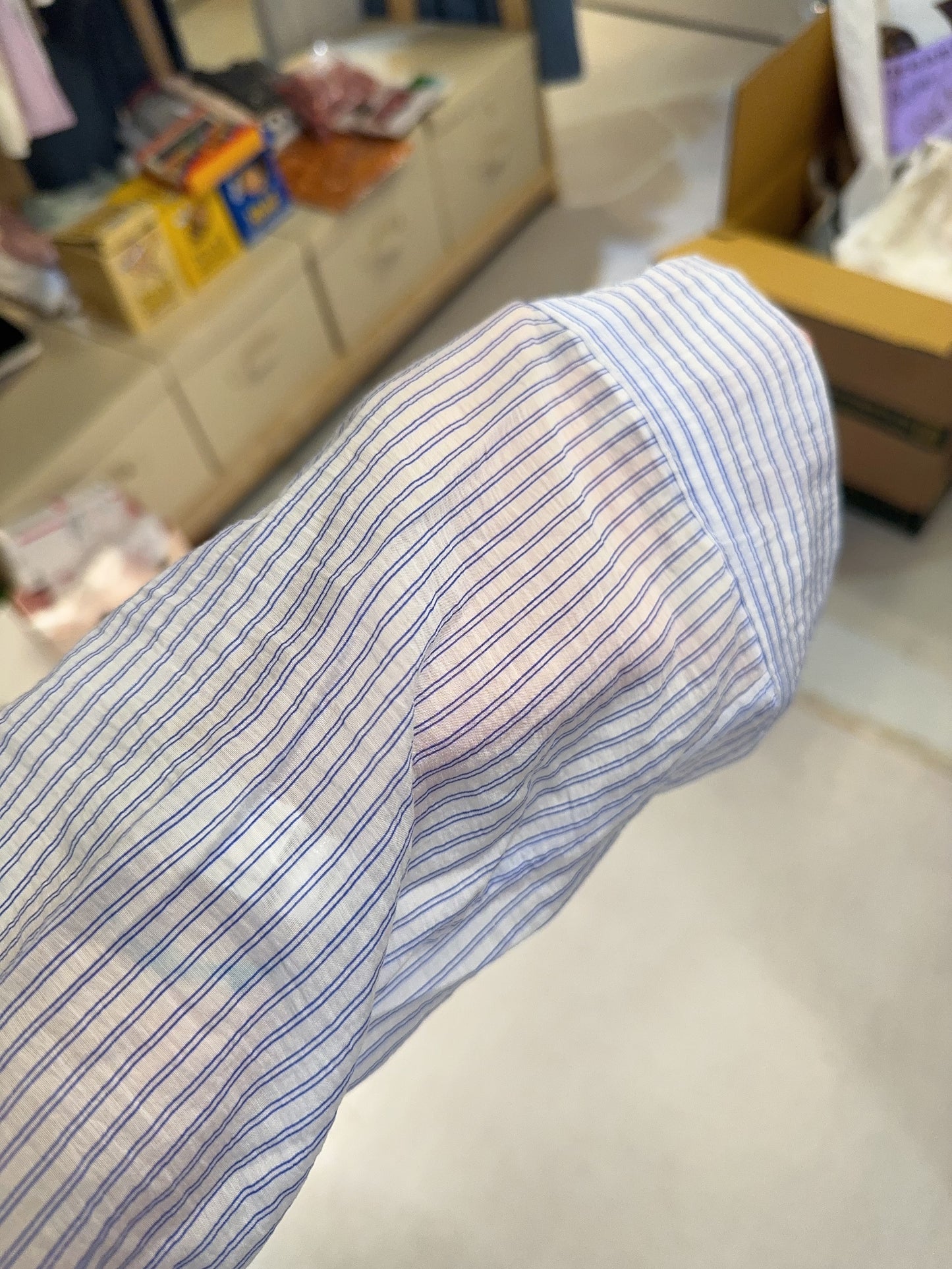半透直間恤