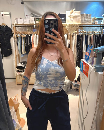 🇰🇷藍天白雲交叉吊帶Top